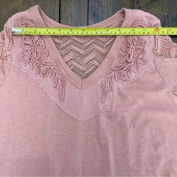 Miss Me Pieced Crochet Top. Sz Small. Mauve pink. - Picture 4 of 9